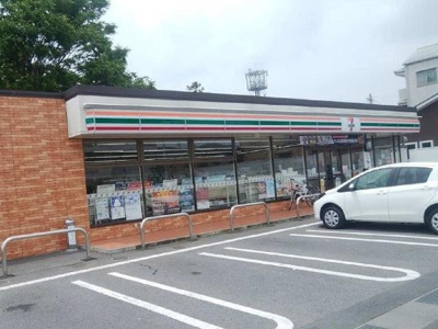 【周辺】 | ロイヤルオークⅡ | セブンイレブン佐久岩村田店まで550m