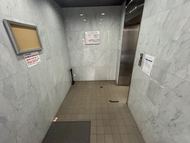 アクト西ヶ原のロビー