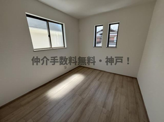 【洋室】 | 神戸市垂水区桃山台4丁目　新築戸建B号棟　仲介手数料無料！ | 洋室です