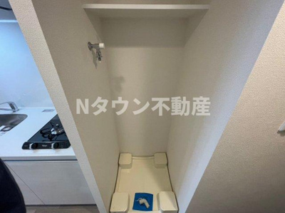 【設備】 | プレサンスNAGOYAシティオ | 洗濯機置き場です