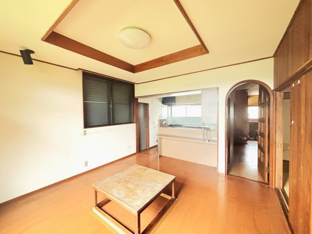 厚木市飯山南１丁目戸建の居間・リビング|LDK