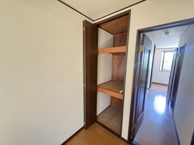 サニーハイツ三枝のその他