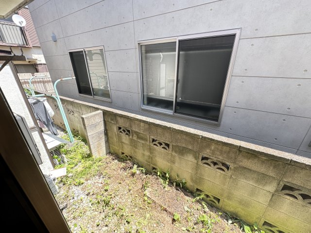 サニーハイツ三枝の庭