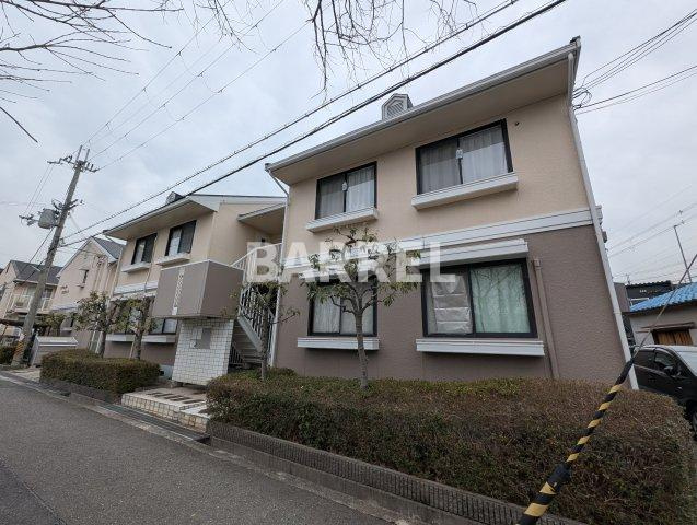 エクセレントサカウエの外観