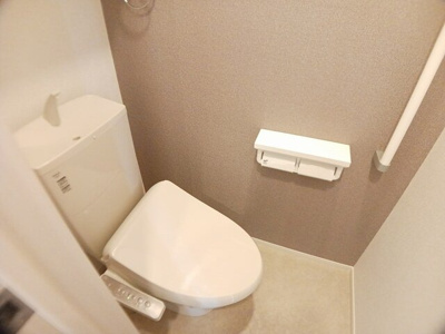 【トイレ】 | グランベッセルⅡ | コンパクトで使いやすいトイレです