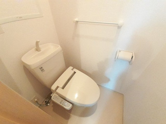 【トイレ】 | オヒア・レフアⅡ | 清潔感のあるトイレです