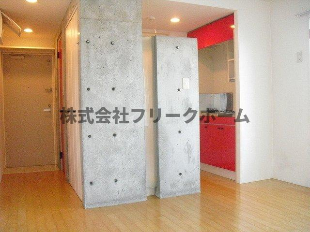 小金井市本町３丁目の賃貸マンションの居間・リビング