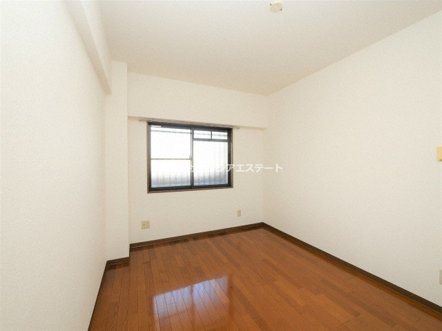 大阪市阿倍野区松崎町３丁目の賃貸マンションの居間・リビング