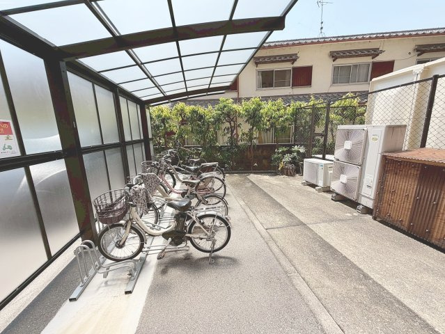クロード・サンのその他共用部分