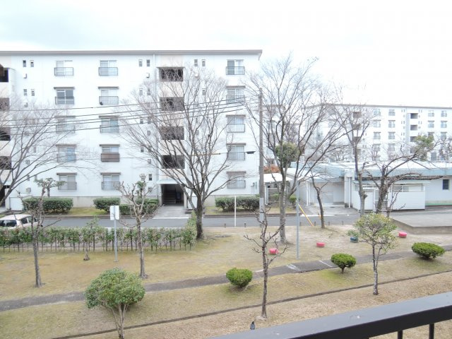 富田団地　73棟の展望