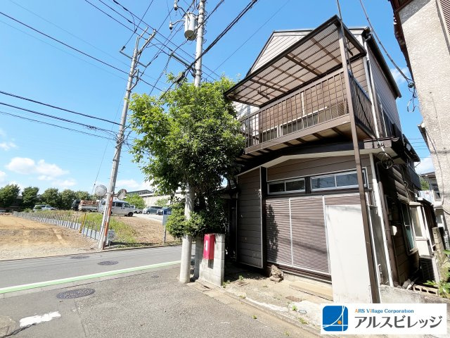 中古/入間郡三芳町北永井の前面道路含む現地写真|角地