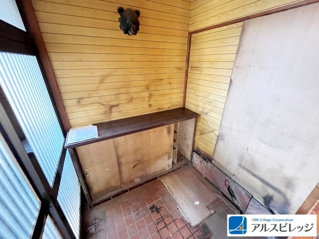 中古/入間郡三芳町北永井の玄関|玄関収納あり