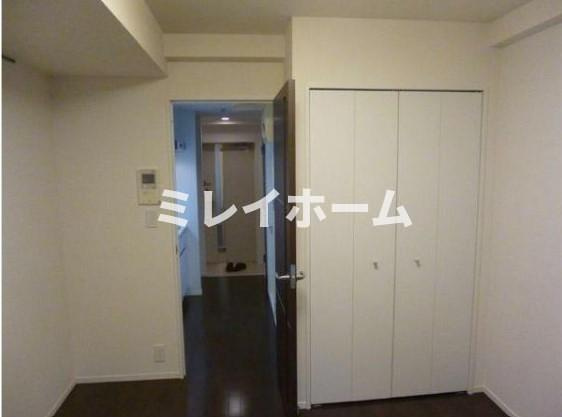 クレイシア矢口の寝室