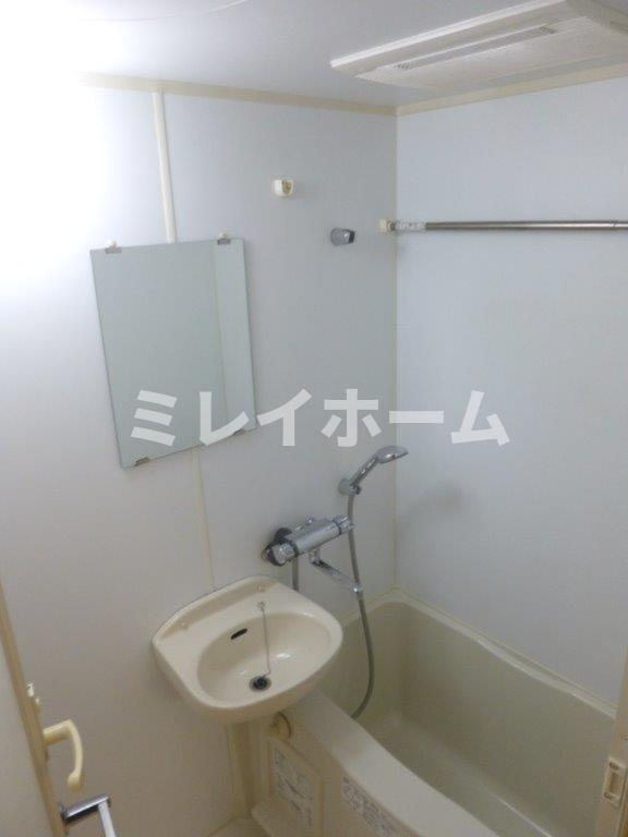 クレイシア矢口の浴室
