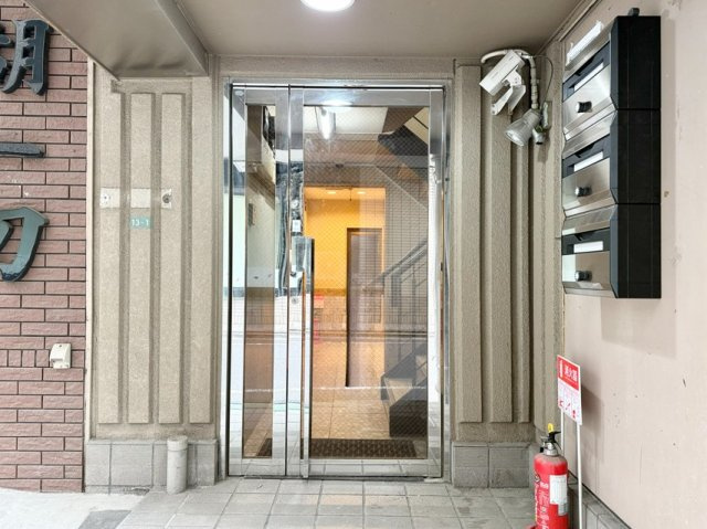 【エントランス】