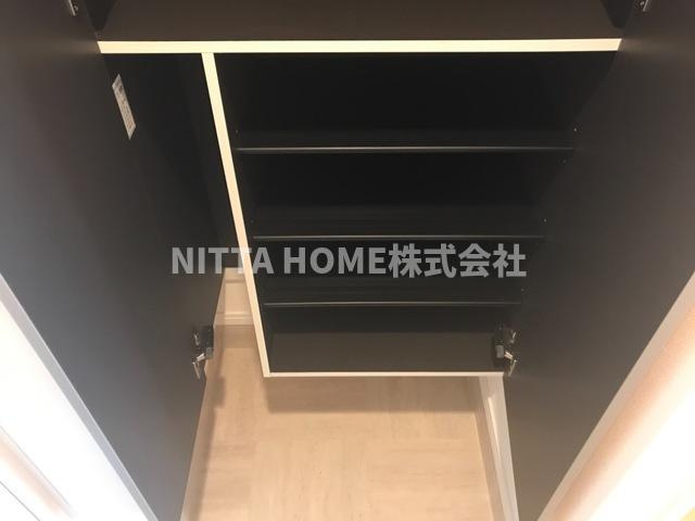 センターアイランド（ＣＥＮＴＥＲ　ＩＳＬＡＮＤ）の収納