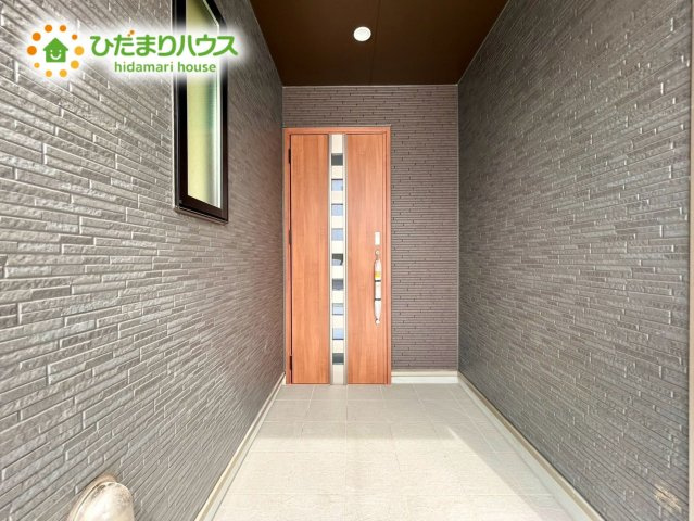 第7上尾二ツ宮Ⅱ期　新築戸建　ハートフルAの玄関