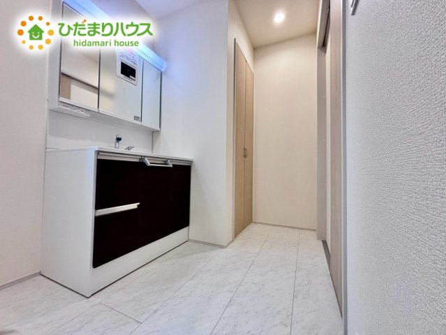上尾市向山1丁目2期　新築戸建　ブルーミング01の脱衣所