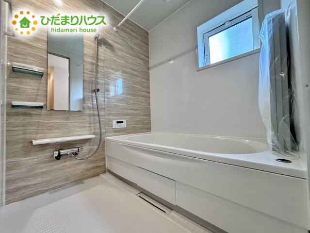 上尾市向山1丁目2期　新築戸建　ブルーミング01の浴室