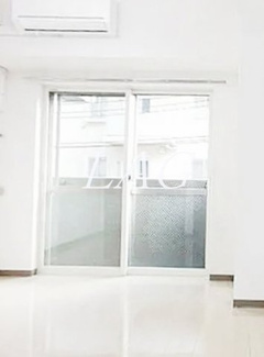 【居間・リビング】 | グランベルデ橋本 | 洋室のお部屋です。