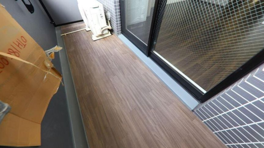 名古屋市中区丸の内２丁目の賃貸マンションのバルコニー