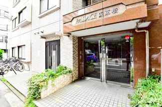  | エントランス正面 