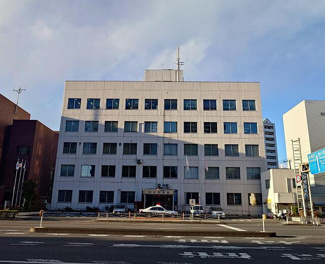  | 戸部警察署まで301m 