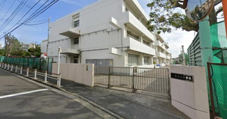  | 横浜市立東永谷中学校まで240m 