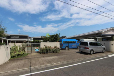  | しらゆり幼稚園まで135m 