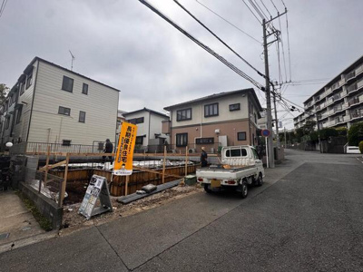 | ここに住むために一生懸命頑張…