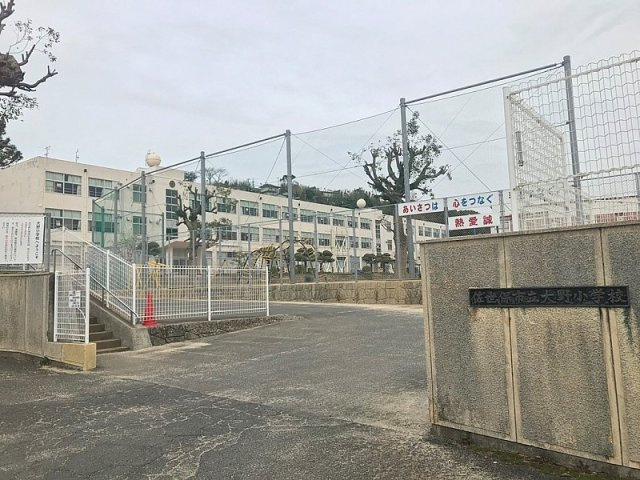 松瀬町邸宅の周辺