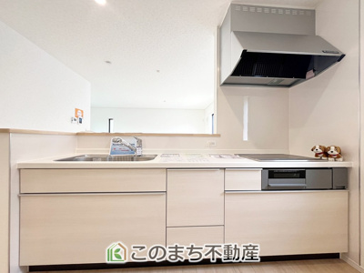 【キッチン】 | 下妻市鬼怒第7　 | 人気の対面式キッチン☆料理をしながらご家族とコミュニケーションが取れます♪
