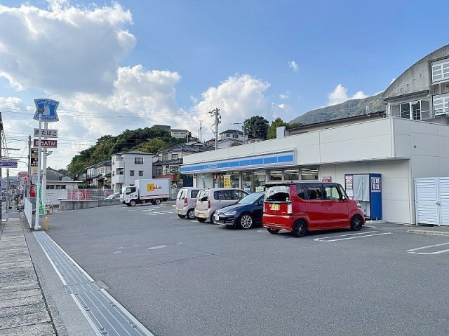 収納スペース豊富な黒髪町戸建ての周辺