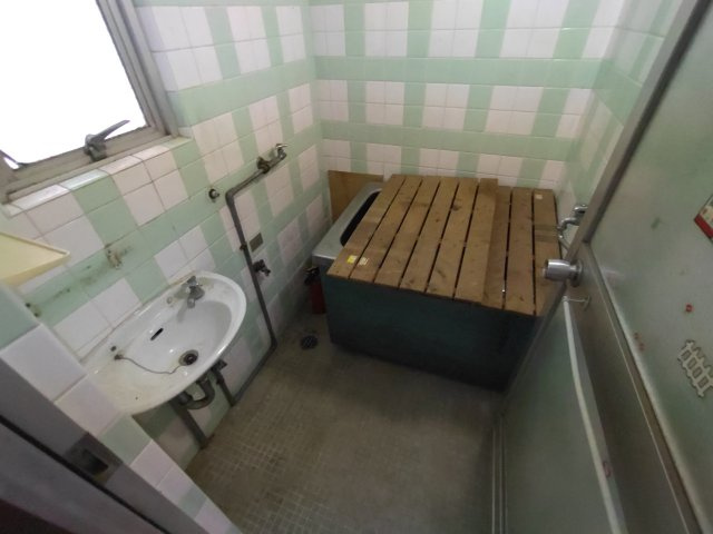  | 飛松町１丁目２階 店舗事務所