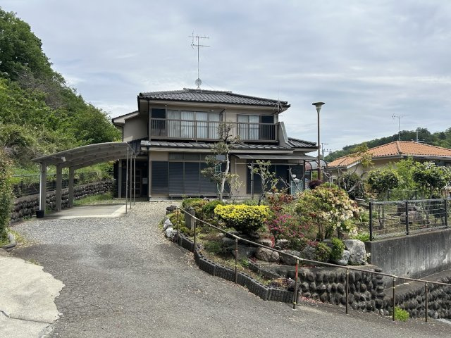 あきる野市草花中古戸建