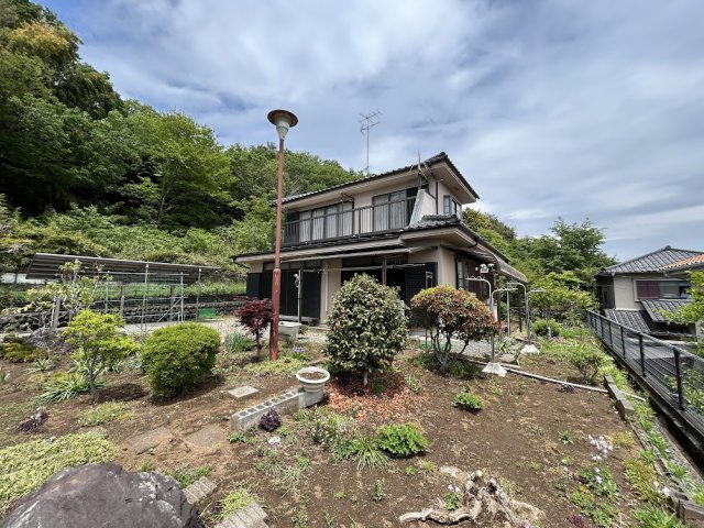 あきる野市草花中古戸建の外観