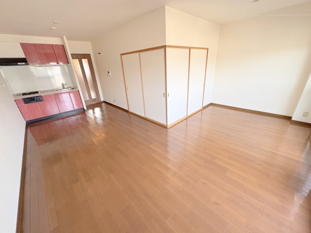 生駒市壱分町の賃貸マンションの居間・リビング