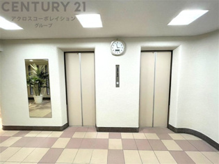 エレベーター2基付き
