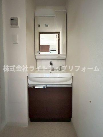 プレサンスKOBEシフォンの洗面所