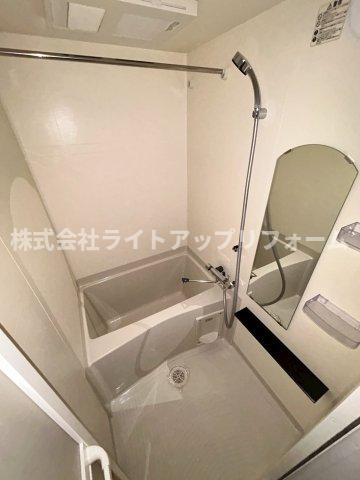 プレサンスKOBEシフォンの浴室