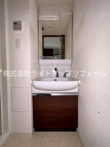 プレサンスKOBEシフォンの洗面所