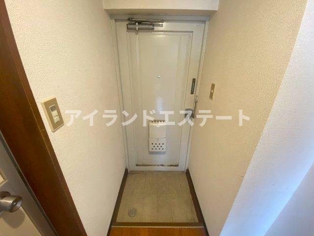 ハイツニュータカバ　ネット無料　最上階　学生おすすめの玄関
