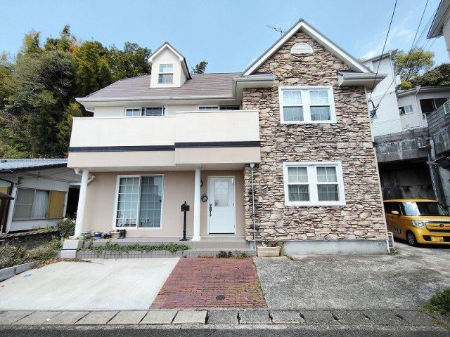 黒髪町一戸建（3階建5LDK）