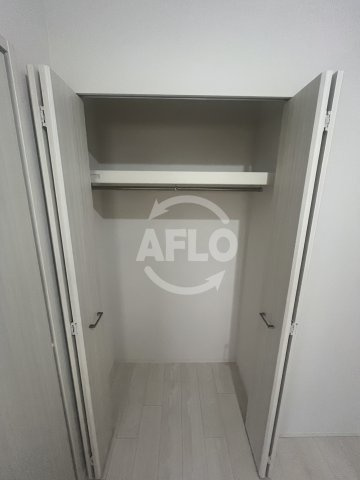 スプランディッド大阪イーストの収納|クローゼット