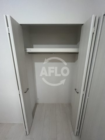 スプランディッド大阪イーストの収納|クローゼット