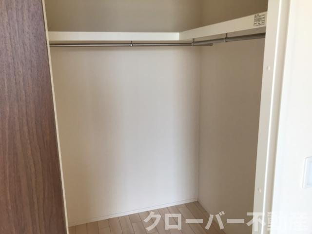 ルーチェの収納|ウォークインクローゼット