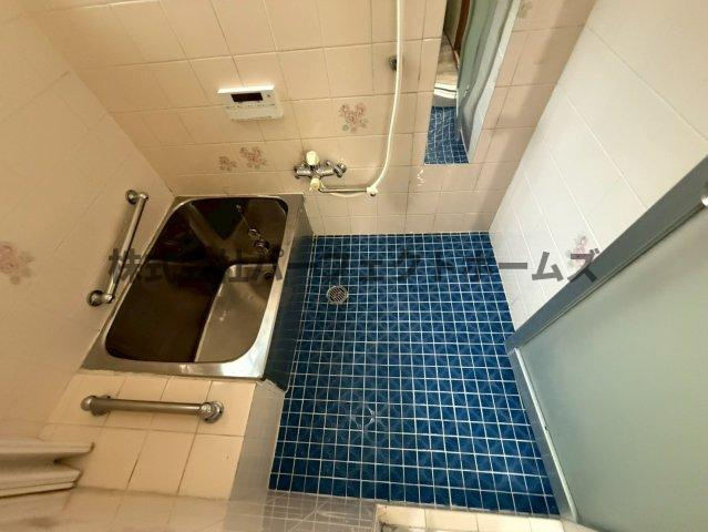 津田元町3丁目戸建　賃貸の浴室|ゆったり過ごせるお風呂です
