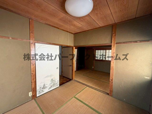 津田元町3丁目戸建　賃貸の和室|和室があれば客間としても活用できます