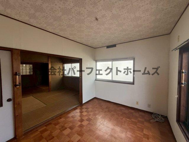 津田元町3丁目戸建　賃貸の洋室|きれいな洋室です
