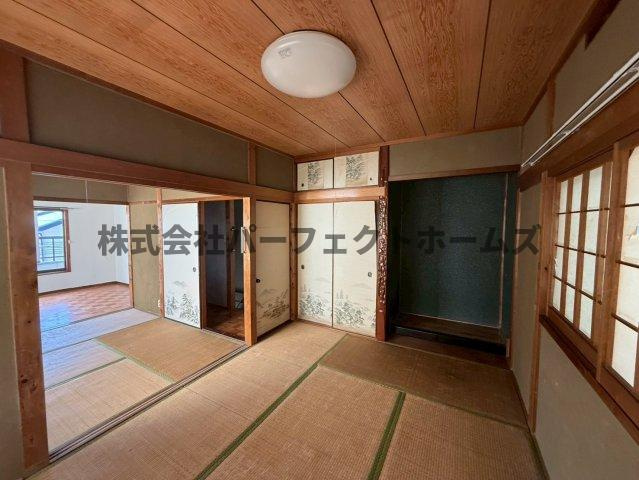 津田元町3丁目戸建　賃貸の和室|来客時にも便利な和室付き